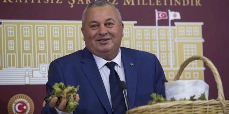 Cemal Enginyurt, ‘Hangi partiye geçeceksin?’ sorusunun yanıtını verdi