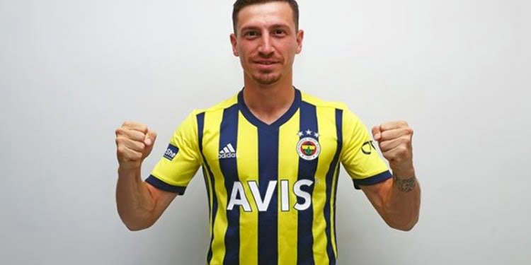 Mert Hakan Yandaş Fenerbahçe’de