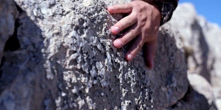 Antik Çağ’dan mermer ve traverten ocakları gün yüzüne çıkarılıyor