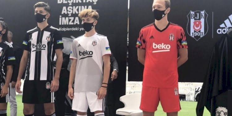 Beşiktaş’ın yeni formaları görücüye çıktı, Adidas’a tepki yağdı