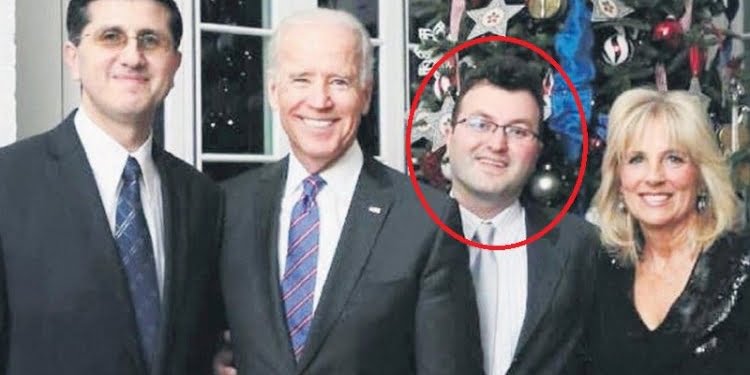 Biden’ın dostu Yeneroğlu hangi siyasetçinin kuzeni çıktı?