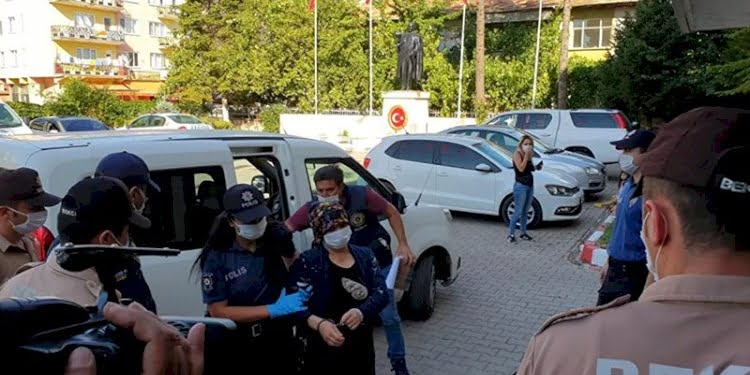 Uykudaki kocasını baltayla öldürdü