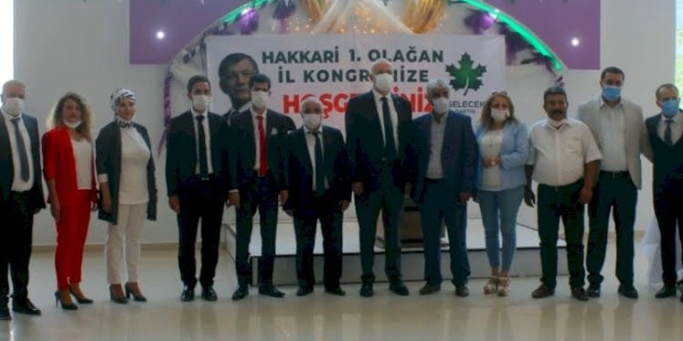 Gelecek Partisi’nden ‘anadilde eğitim’ sözü