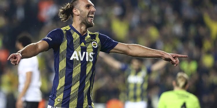 Fenerbahçe Vedat Muriqi transferini KAP’a bildirdi