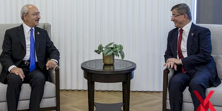Kılıçdaroğlu’nun hangi sözü Davutoğlu’na kahkaha attırdı?