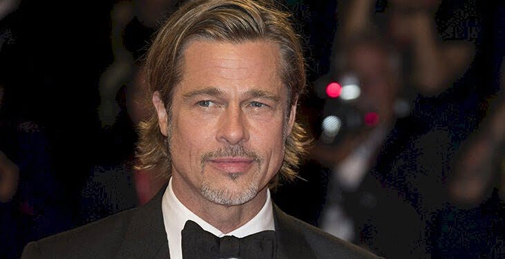 Brad Pitt’in tarikat günleri: Saunada 5 saat 15 yaşındaki bir kız çocuğuyla kaldı