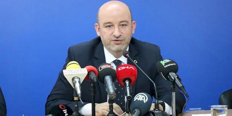 AKP İl Başkanı istifa etti