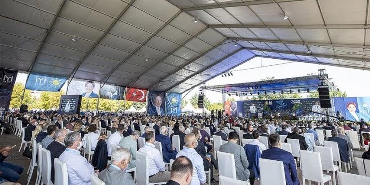 İYİ Parti’deki liste operasyonun arkasında o mu var?