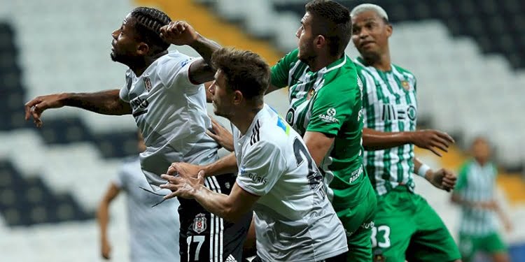 Beşiktaş Avrupa’ya veda etti
