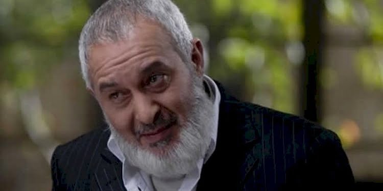 Ünlü oyuncu hastaneye kaldırıldı