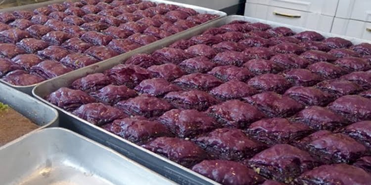 Sağlık dostu ‘mor baklava’ revaçta