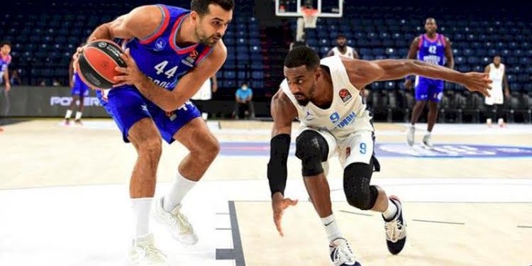 Anadolu Efes kötü başladı