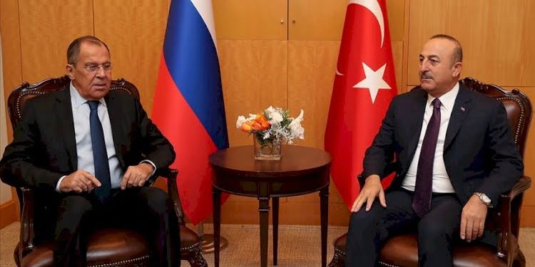 Çavuşoğlu ve Lavrov’dan ‘Karabağ’ görüşmesi