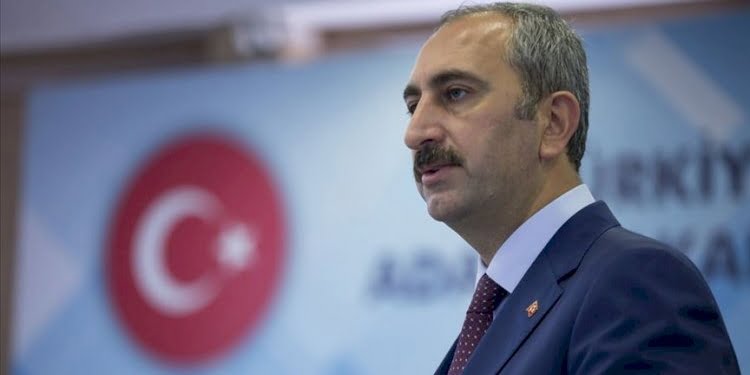 Adalet Bakanı Gül: Ben yargıyım hesap vermem anlayışı asla kabul edilemez