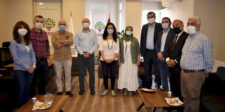 CHP’den HDP’ye bir geçmiş olsun ziyareti daha
