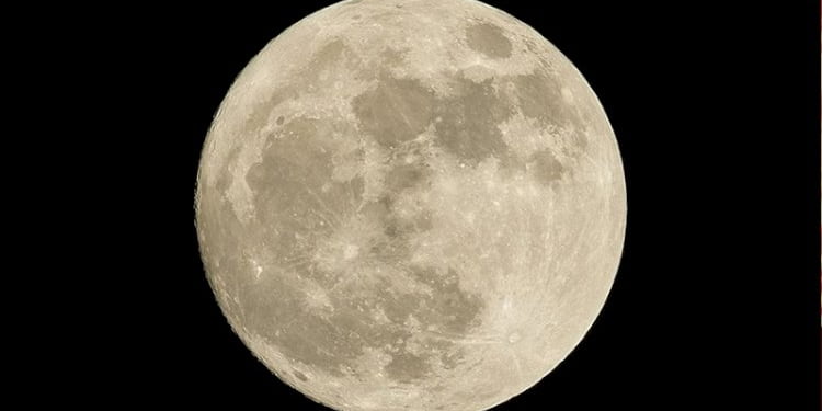 NASA’nın ay keşfi için 8 ülke imza attı