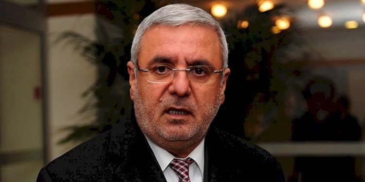AKP’li eski milletvekili Mehmet Metiner’den ‘Böyle gitmez’ çıkışı