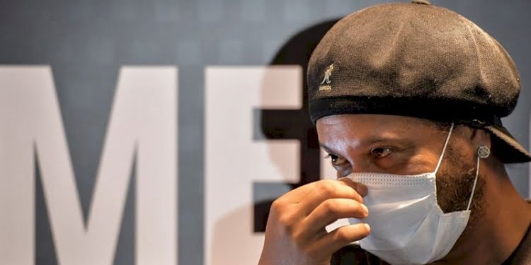Ronaldinho koronavirüse yakalandı