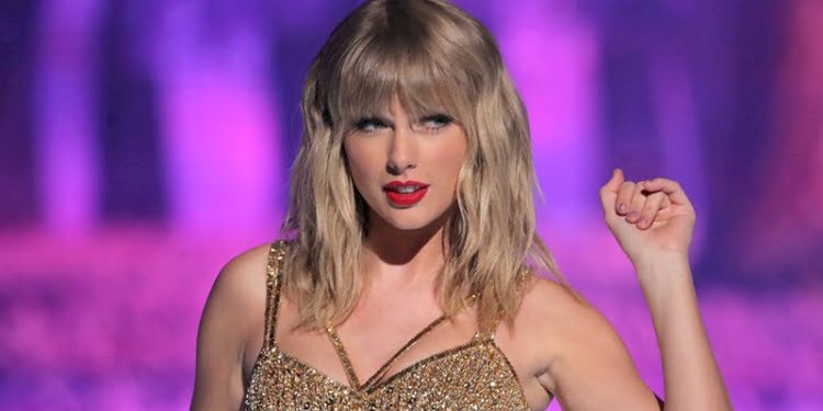 Taylor Swift, 2020’de 1 milyon satan ilk şarkıcı oldu