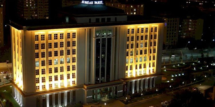 AKP MYK iptal edildi…  Erdoğan, Putin ile görüşecek