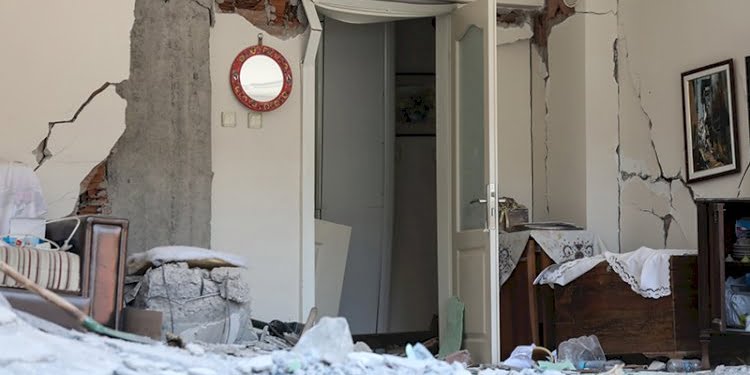 İzmir depreminden son görüntüler