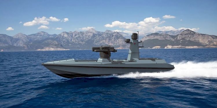 Türkiye’nin ilk silahlı insansız deniz aracı denize iniyor