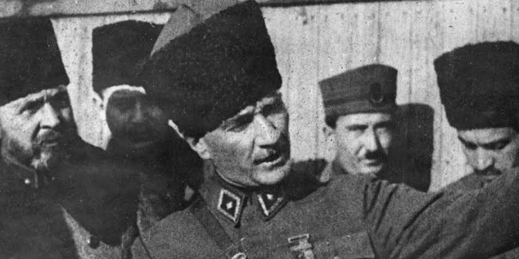 Mücadeleyle geçen bir ömür: Mustafa Kemal Atatürk