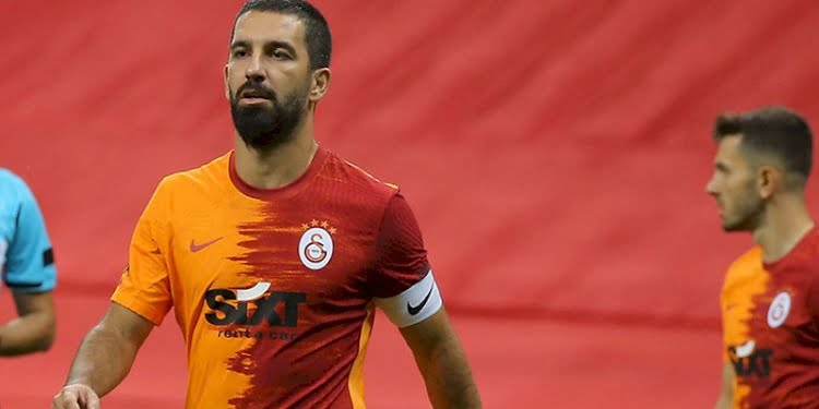 Arda Turan koronavirüse yakalandı