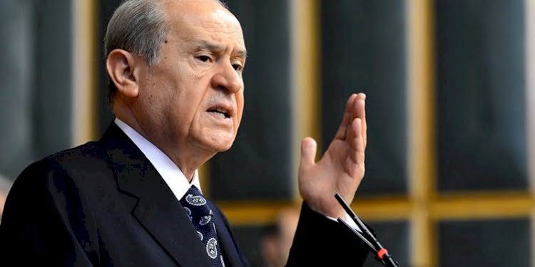 Bahçeli’den Bülent Arınç’a: Devranları bırak da Mehmetleri oku