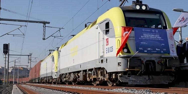 Çin’e giden ilk ihracat treni uğurlandı