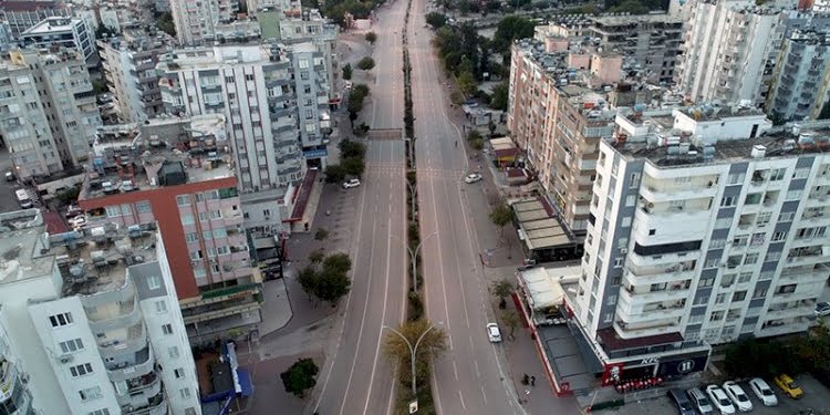 Kısıtlamada 81 il sessizliğe büründü