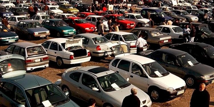 İkinci el otomobilde bir yıl sonra fiyat düştü