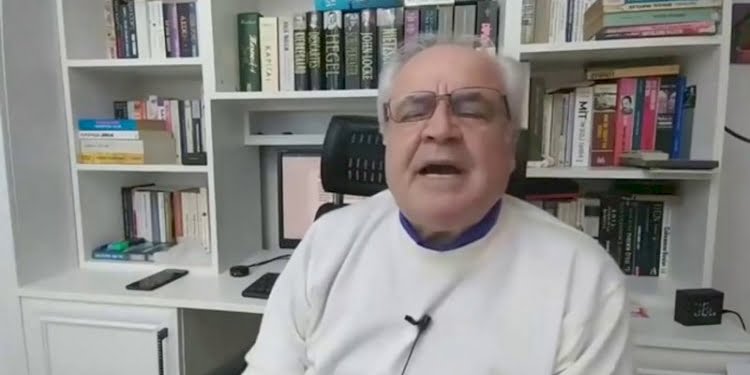 Biden aşığı Memduh Bayraktaroğlu FETÖ adına tehditler savurmuş!