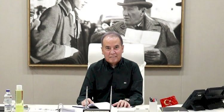 CHP Antalya kaynıyor! Muhittin Böcek: Bazı menfaat grupları…