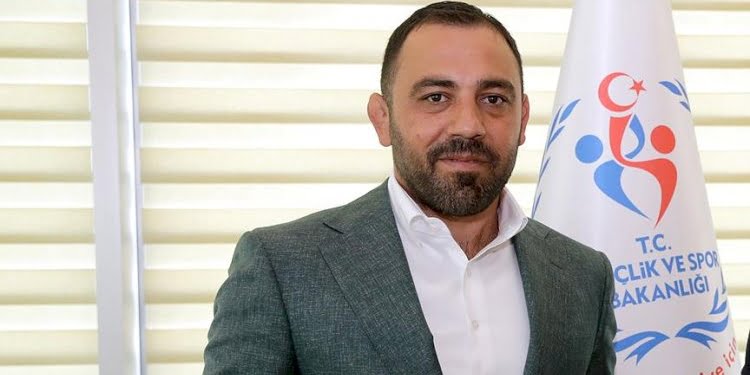 ‘İspat edemezsen alçaksın’ diyen Hamza Yerlikaya’ya yanıt verdi: İşte sahte diplomanın belgesi!