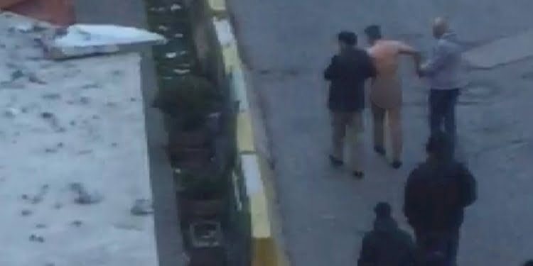 Çırılçıplak soyup sokaklarda dolaştırdılar