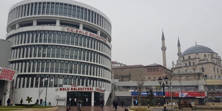 İYİ Partili Başkan Yardımcısı istifa etti, yerine CHP’li atandı