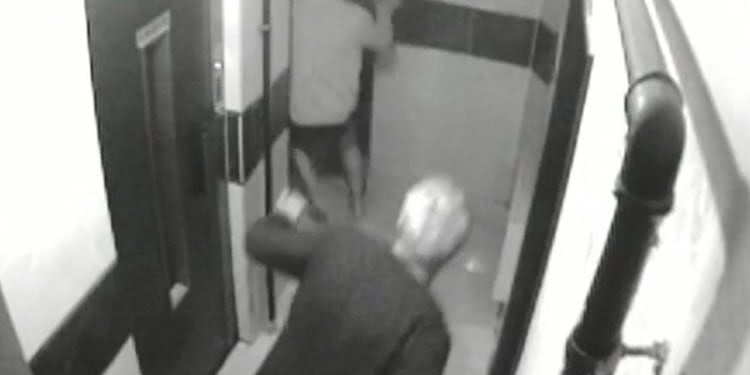Hırsızların girdiği evin sahibi uyanınca…
