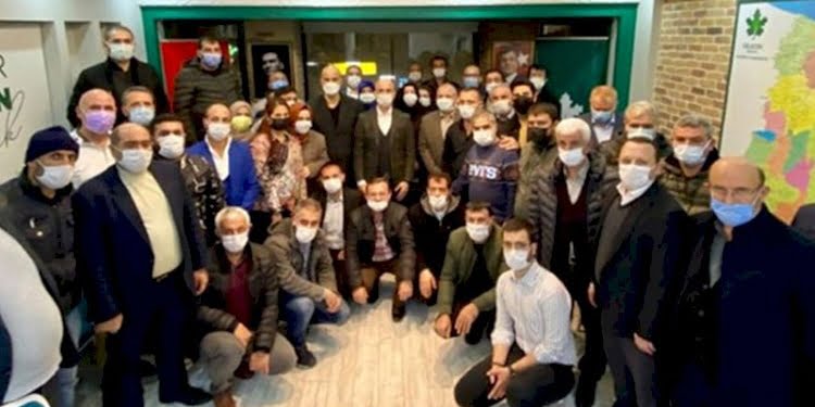 Gelecek Partisi’nde toplu istifa