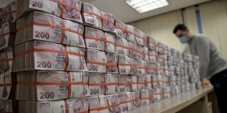 Milli Piyango ikramiyesi sergilendi