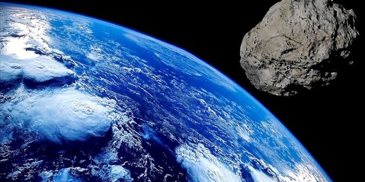 Eyfel Kulesi büyüklüğündeki bir asteroid Dünya’nın yakınından geçecek