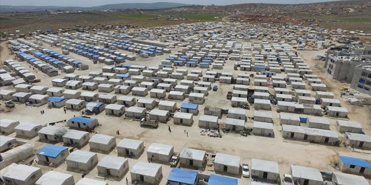 ‘İdlib’te deniz derya briket ev’