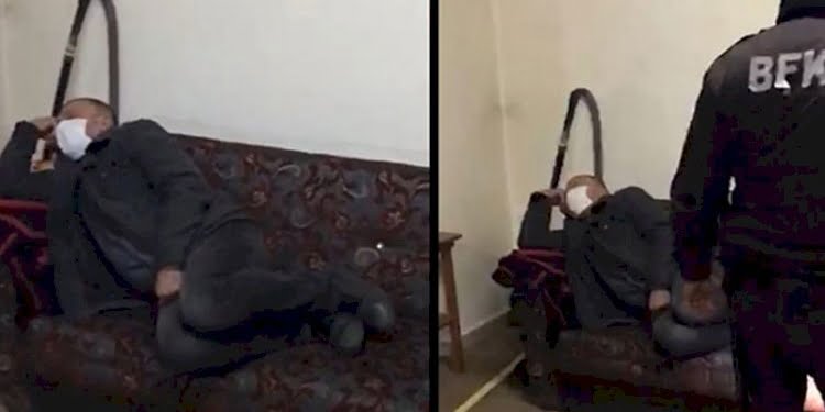 Kumar oynarken basılınca uyuyor gibi davrandı