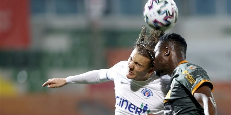 Alanyaspor yine topa hakim oldu yine kaybetti
