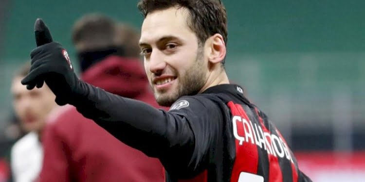 Hakan Çalhanoğlu’ndan kötü haber