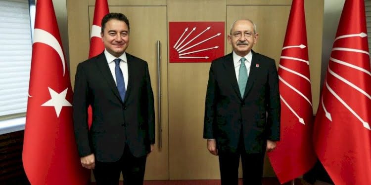 Kılıçdaroğlu ve Babacan’dan ‘ortak anayasa’ sinyali