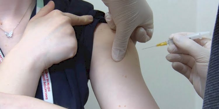Alerjisi olanlar… Korona aşısı öncesi bu uyarılara dikkat!