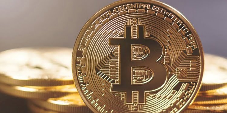 Bitcoin zirveyi görüp düşüşe geçti