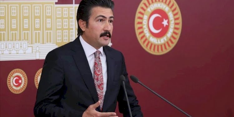 Cahit Özkan AKP’yi rahatsız etmiş: Hem de Cumhurbaşkanının eylem planı açıkladığı gün