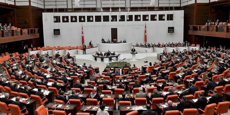 Ekonomiye ilişkin düzenlemeler içeren ‘torba kanun teklifi’ Meclis’ten geçti!